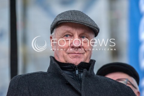  11.01.2018 WARSZAWA<br />PROTEST EMERYTOW SLUZB MUNDUROWYCH PRZED SEJMEM<br />N/Z STEFAN NIESIOLOWSKI<br /> 