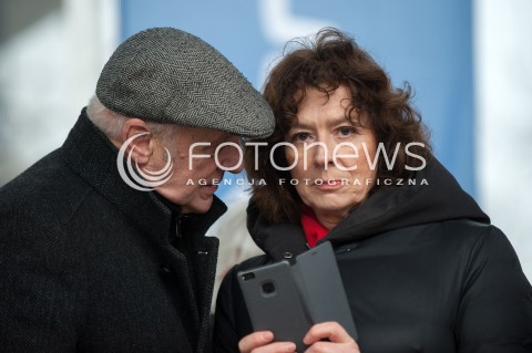  11.01.2018 WARSZAWA<br />PROTEST EMERYTOW SLUZB MUNDUROWYCH PRZED SEJMEM<br />N/Z STEFAN NIESIOLOWSKI ELZBIETA BINCZYCKA<br /> 