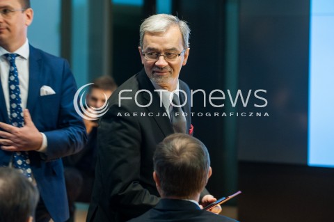  11.01.2018 WARSZAWA GPW<br />PODPISANIE UMOW INWESTYCYJNYCH PFR Z SAMORZADAMI<br />N/Z MINISTER INWESTYCJI I ROZWOJU JERZY KWIECINSKI<br /> 