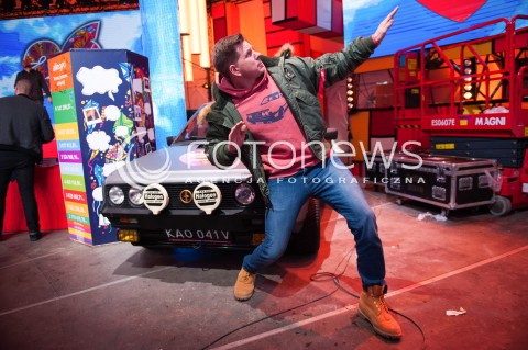  12.01.2018 WARSZAWA<br />KONFERENCJA PRZED 26 FINALEM WOSP<br />N/Z FILIP CHAJZER AUTO SAMOCHOD NA AUKCJE POLONEZ<br /> 