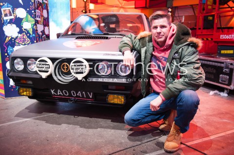  12.01.2018 WARSZAWA<br />KONFERENCJA PRZED 26 FINALEM WOSP<br />N/Z FILIP CHAJZER AUTO SAMOCHOD NA AUKCJE POLONEZ<br /> 