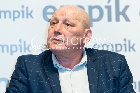  17.01.2018 WARSZAWA EMPIK<br />PROMOCJA KSIAZKI KRZYSZTOFA JACKOWSKIEGO JASNOWIDZ NA POLICYJNYM ETACIE<br />N/Z KRZYSZTOF JACKOWSKI<br /> 