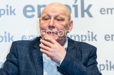  17.01.2018 WARSZAWA EMPIK<br />PROMOCJA KSIAZKI KRZYSZTOFA JACKOWSKIEGO JASNOWIDZ NA POLICYJNYM ETACIE<br />N/Z KRZYSZTOF JACKOWSKI<br /> 