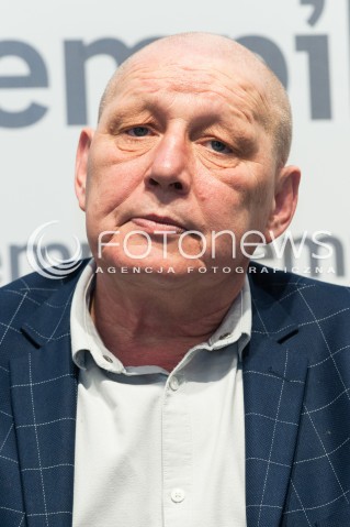  17.01.2018 WARSZAWA EMPIK<br />PROMOCJA KSIAZKI KRZYSZTOFA JACKOWSKIEGO JASNOWIDZ NA POLICYJNYM ETACIE<br />N/Z KRZYSZTOF JACKOWSKI<br /> 