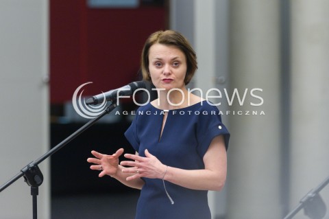  18.01.2018 WARSZAWA<br />KONFERENCJA PRASOWA MINISTER PRZEDSIEBIORCZOSCI I TECHNOLOGII JADWIGI EMILEWICZ ORAZ MINISTRA INWESTYCJI I ROZWOJU JERZEGO KWIECINSKIEGO<br />KONFERENCJA POSWIECONA PREZENTACJI ZADAN NOWO POWSTALYCH RESORTOW.<br />N/Z JADWIGA EMILEWICZ<br /> 