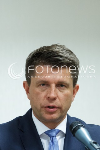  18.01.2018 RZESZOW <br />DEBATA EKSPERCKA PT. PLAN NAPRAWY PANSTWA Z UDZIALEM RYSZARDA PETRU<br />TO PIERWSZA TEGO TYPU DEBATA W KRAJU ORGANIZOWANA PRZEZ STOWARZYSZENIE PLAN PETRU <br />N/Z RYSZARD PETRU <br /> 