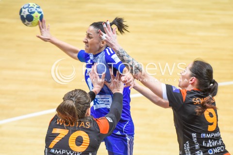  24.01.2017 GDYNIA<br />PGNIG SUPERLIGA KOBIET W PILCE RECZNEJ<br />SEZON 2017/2018<br />MECZ GTPR GDYNIA - METRACO ZAGLEBIE LUBIN<br />N/Z PATRICIA MATIELI MACHADO<br /> 