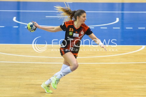  24.01.2017 GDYNIA<br />PGNIG SUPERLIGA KOBIET W PILCE RECZNEJ<br />SEZON 2017/2018<br />MECZ GTPR GDYNIA - METRACO ZAGLEBIE LUBIN<br />N/Z PAULINA PIECHNIK<br /> 