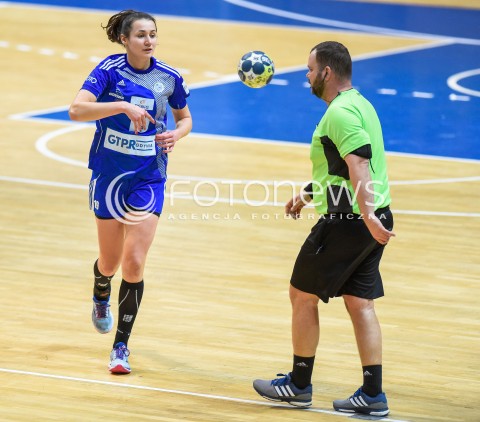  24.01.2017 GDYNIA<br />PGNIG SUPERLIGA KOBIET W PILCE RECZNEJ<br />SEZON 2017/2018<br />MECZ GTPR GDYNIA - METRACO ZAGLEBIE LUBIN<br />N/Z JOANNA KOZLOWSKA<br /> 