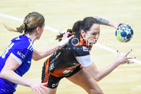  24.01.2017 GDYNIA<br />PGNIG SUPERLIGA KOBIET W PILCE RECZNEJ<br />SEZON 2017/2018<br />MECZ GTPR GDYNIA - METRACO ZAGLEBIE LUBIN<br />N/Z KAROLINA SEMENIUK<br /> 