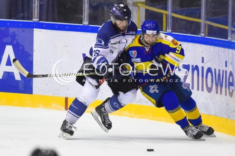  26.01.2018 GDANSK<br />HOKEJ - PHL - POLSKA LIGA HOKEJA SEZON 2017/2018<br />MECZ MH AUTOMATYKA GDANSK - TATRYSKI PODHALE NOWY TARG<br />N/Z KRZYSZTOF KANTOR BARTLOMIEJ NEUPAUER<br /> 