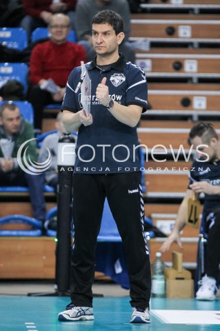  28.01.2018 RZESZOW <br />SIATKOWKA LIGA SIATKOWKI KOBIET LSK 2017/2018 WOMEN VOLLEYBALL POLAND POLISH LEAGUE <br />MECZ DEVELOPRES SKYRES RZESZOW - LEGIONOVIA LEGIONOWO <br />N/Z LORENZO MICELLI - I TRENER ( HEAD COACH ) SYLWETKA <br /> 