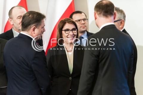  30.01.2018 WARSZAWA PALAC PREZYDENCKI<br />PODPISANIE USTAWY O OGRANICZENIU HANDLU W NIEDZIELE I SWIETA PRZEZ PREZYDENTA<br />N/Z BEATA MAZUREK PREZYDENT RP ANDRZEJ DUDA PIOTR DUDA<br /> 