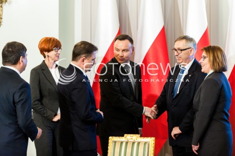  30.01.2018 WARSZAWA PALAC PREZYDENCKI<br />PODPISANIE USTAWY O OGRANICZENIU HANDLU W NIEDZIELE I SWIETA PRZEZ PREZYDENTA<br />N/Z PREZYDENT RP ANDRZEJ DUDA BEATA MAZUREK PIOTR DUDA<br /> 