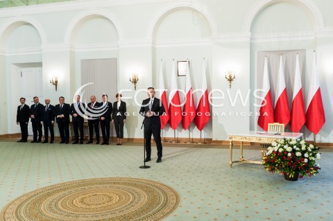  30.01.2018 WARSZAWA PALAC PREZYDENCKI<br />PODPISANIE USTAWY O OGRANICZENIU HANDLU W NIEDZIELE I SWIETA PRZEZ PREZYDENTA<br />N/Z PREZYDENT RP ANDRZEJ DUDA<br /> 