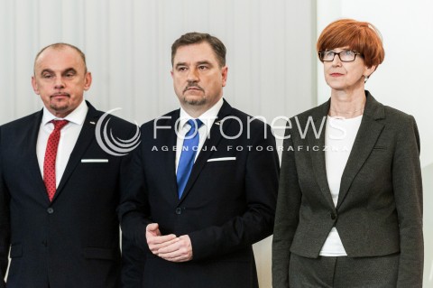  30.01.2018 WARSZAWA PALAC PREZYDENCKI<br />PODPISANIE USTAWY O OGRANICZENIU HANDLU W NIEDZIELE I SWIETA PRZEZ PREZYDENTA<br />N/Z PIOTR DUDA ELZBIETA RAFALSKA ALFRED BUJARA<br /> 