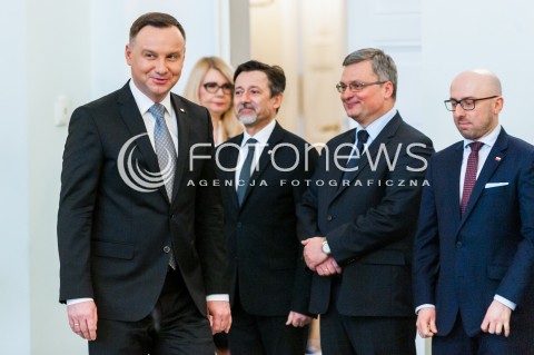  30.01.2018 WARSZAWA PALAC PREZYDENCKI<br />PODPISANIE USTAWY O OGRANICZENIU HANDLU W NIEDZIELE I SWIETA PRZEZ PREZYDENTA<br />N/Z PREZYDENT RP ANDRZEJ DUDA KRZYSZTOF LAPINSKI<br /> 