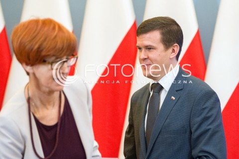  31.01.2018 WARSZAWA<br />INAUGURACYJNE POSIEDZENIE KOMITETU SPOLECZNEGO RADY MINISTROW<br />N/Z ELZBIETA RAFALSKA WITOLD BANKA<br /> 
