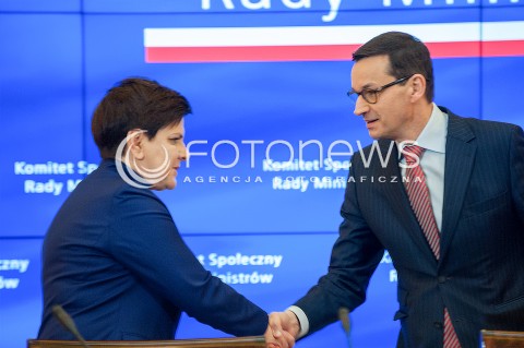  31.01.2018 WARSZAWA<br />INAUGURACYJNE POSIEDZENIE KOMITETU SPOLECZNEGO RADY MINISTROW<br />N/Z BEATA SZYDLO MATEUSZ MORAWIECKI<br /> 