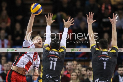  04.02.2018 RZESZOW <br />SIATKOWKA PLUSLIGA 2017/2018 MEN VOLLEYBALL POLAND POLISH PLUS LIGA LEAGUE SEASON 2017/2018 <br />MECZ ASSECO RESOVIA RZESZOW - PGE SKRA BELCHATOW <br />N/Z JAKUB JAROSZ <br /> 