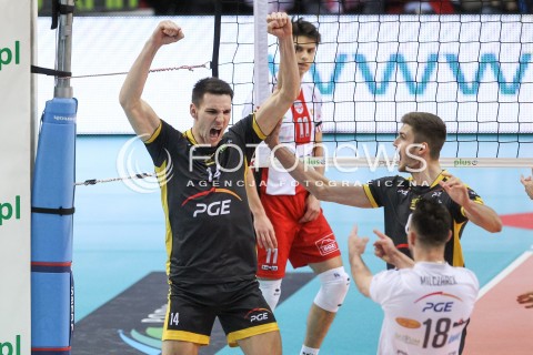  04.02.2018 RZESZOW <br />SIATKOWKA PLUSLIGA 2017/2018 MEN VOLLEYBALL POLAND POLISH PLUS LIGA LEAGUE SEASON 2017/2018 <br />MECZ ASSECO RESOVIA RZESZOW - PGE SKRA BELCHATOW <br />N/Z ALEKSANDER NEDELJKOVIC KAROL KLOS RADOSC EMOCJE <br /> 