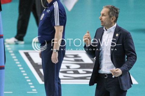  04.02.2018 RZESZOW <br />SIATKOWKA PLUSLIGA 2017/2018 MEN VOLLEYBALL POLAND POLISH PLUS LIGA LEAGUE SEASON 2017/2018 <br />MECZ ASSECO RESOVIA RZESZOW - PGE SKRA BELCHATOW <br />N/Z ANDRZEJ KOWAL - I TRENER ( HEAD COACH ) SYLWETKA <br /> 