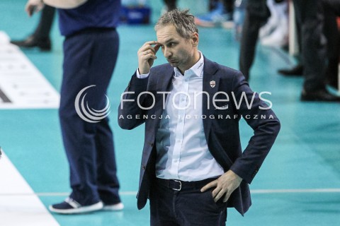  04.02.2018 RZESZOW <br />SIATKOWKA PLUSLIGA 2017/2018 MEN VOLLEYBALL POLAND POLISH PLUS LIGA LEAGUE SEASON 2017/2018 <br />MECZ ASSECO RESOVIA RZESZOW - PGE SKRA BELCHATOW <br />N/Z ANDRZEJ KOWAL - I TRENER ( HEAD COACH ) SYLWETKA <br /> 