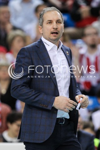  04.02.2018 RZESZOW <br />SIATKOWKA PLUSLIGA 2017/2018 MEN VOLLEYBALL POLAND POLISH PLUS LIGA LEAGUE SEASON 2017/2018 <br />MECZ ASSECO RESOVIA RZESZOW - PGE SKRA BELCHATOW <br />N/Z ANDRZEJ KOWAL - I TRENER ( HEAD COACH ) SYLWETKA <br /> 