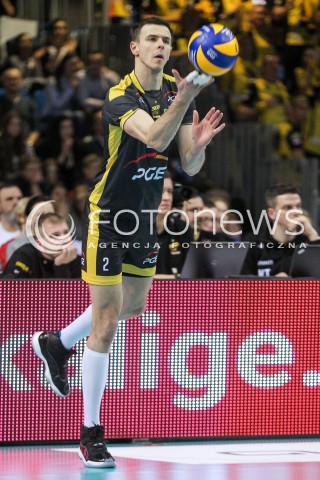  04.02.2018 RZESZOW <br />SIATKOWKA PLUSLIGA 2017/2018 MEN VOLLEYBALL POLAND POLISH PLUS LIGA LEAGUE SEASON 2017/2018 <br />MECZ ASSECO RESOVIA RZESZOW - PGE SKRA BELCHATOW <br />N/Z MARIUSZ WLAZLY SYLWETKA <br /> 