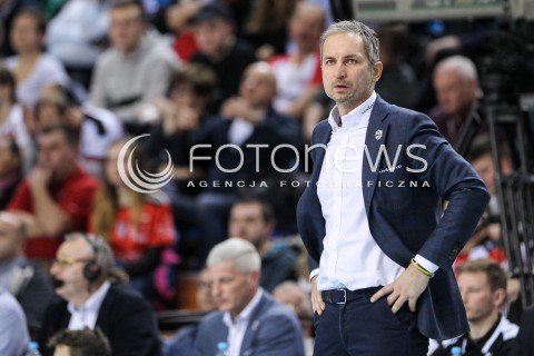  04.02.2018 RZESZOW <br />SIATKOWKA PLUSLIGA 2017/2018 MEN VOLLEYBALL POLAND POLISH PLUS LIGA LEAGUE SEASON 2017/2018 <br />MECZ ASSECO RESOVIA RZESZOW - PGE SKRA BELCHATOW <br />N/Z ANDRZEJ KOWAL - I TRENER ( HEAD COACH ) SYLWETKA <br /> 