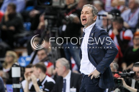  04.02.2018 RZESZOW <br />SIATKOWKA PLUSLIGA 2017/2018 MEN VOLLEYBALL POLAND POLISH PLUS LIGA LEAGUE SEASON 2017/2018 <br />MECZ ASSECO RESOVIA RZESZOW - PGE SKRA BELCHATOW <br />N/Z ANDRZEJ KOWAL - I TRENER ( HEAD COACH ) SYLWETKA <br /> 