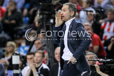  04.02.2018 RZESZOW <br />SIATKOWKA PLUSLIGA 2017/2018 MEN VOLLEYBALL POLAND POLISH PLUS LIGA LEAGUE SEASON 2017/2018 <br />MECZ ASSECO RESOVIA RZESZOW - PGE SKRA BELCHATOW <br />N/Z ANDRZEJ KOWAL - I TRENER ( HEAD COACH ) SYLWETKA <br /> 