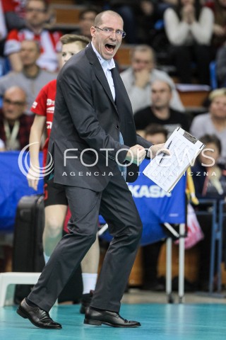  04.02.2018 RZESZOW <br />SIATKOWKA PLUSLIGA 2017/2018 MEN VOLLEYBALL POLAND POLISH PLUS LIGA LEAGUE SEASON 2017/2018 <br />MECZ ASSECO RESOVIA RZESZOW - PGE SKRA BELCHATOW <br />N/Z ROBERTO PIAZZA - I TRENER ( HEAD COACH ) SYLWETKA RADOSC EMOCJE <br /> 