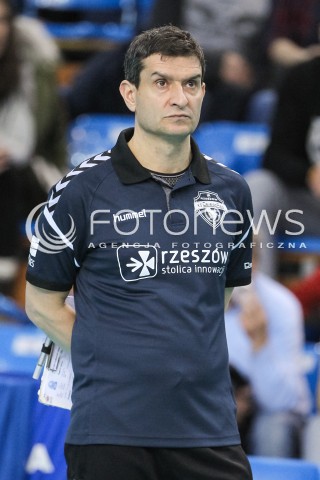  07.02.2018 RZESZOW POLAND<br />SIATKOWKA LIGA MISTRZYN <br />2018 CEV VOLLEYBALL CHAMPIONS LEAGUE - WOMEN <br />MECZ DEVELOPRES SKYRES RZESZOW - VOLERO ZURICH <br />N/Z LORENZO MICELLI - I TRENER ( HEAD COACH ) SYLWETKA <br /> 