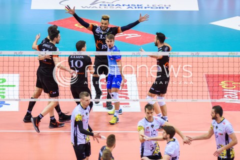  07.02.2018 GDANSK<br />SIATKOWKA - PLUS LIGA SEZON 2017/2018<br />MECZ TREFL GDANSK - JASTRZEBSKI WEGIEL<br />N/Z LUKAS KAMPA SALVADOR HIDALGO OLIVA JAKUB POPIWCZAK<br /> 