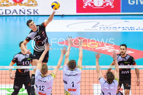  07.02.2018 GDANSK<br />SIATKOWKA - PLUS LIGA SEZON 2017/2018<br />MECZ TREFL GDANSK - JASTRZEBSKI WEGIEL<br />N/Z MACIEJ MUZAJ<br /> 