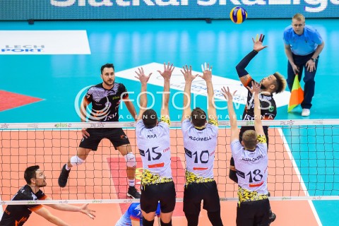  07.02.2018 GDANSK<br />SIATKOWKA - PLUS LIGA SEZON 2017/2018<br />MECZ TREFL GDANSK - JASTRZEBSKI WEGIEL<br />N/Z JASON DE ROCCO SALVADOR HIDALGO OLIVA<br /> 