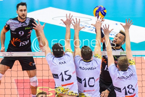  07.02.2018 GDANSK<br />SIATKOWKA - PLUS LIGA SEZON 2017/2018<br />MECZ TREFL GDANSK - JASTRZEBSKI WEGIEL<br />N/Z JASON DE ROCCO SALVADOR HIDALGO OLIVA<br /> 