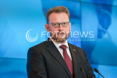  08.02.2018 WARSZAWA<br />KONFERENCJA PRASOWA PREMIERA MATEUSZA MORAWIECKIEGO I MINISTRA ZDROWIA LUKASZA SZUMOWSKIEGO NA TEMAT POROZUMIENIA Z LEKARZAMI REZYDENTAMI<br />N/Z LUKASZ SZUMOWSKI<br /> 