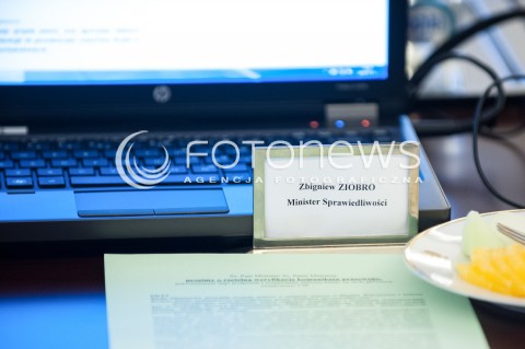  14.02.2018 WARSZAWA<br />POSIEDZENIE RADY MINISTROW<br />N/Z TABLICZKA ZBIGNIEW ZIOBRO MINISTER SPRAWIEDLIWOSCI<br /> 