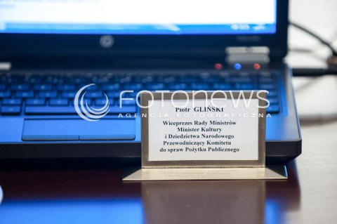  14.02.2018 WARSZAWA<br />POSIEDZENIE RADY MINISTROW<br />N/Z TABLICZKA PIOTR GLINSKI WICEPREZES RADY MINISTROW<br /> 