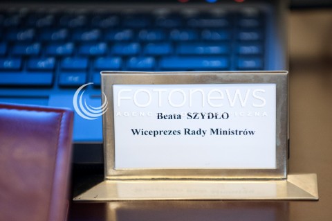  14.02.2018 WARSZAWA<br />POSIEDZENIE RADY MINISTROW<br />N/Z TABLICZKA BEATA SZYDLO WICEPREZES RADY MINISTROW<br /> 