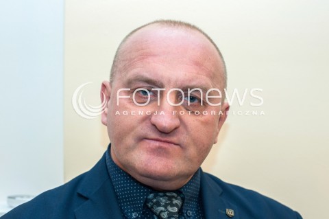  16.02.2018 WARSZAWA<br />IDZ POD PRAD RUCH 11 LISTOPADA <br />SPOTKANIE Z MARIANEM KOWALSKIM<br />N/Z MARIAN KOWALSKI<br /> 