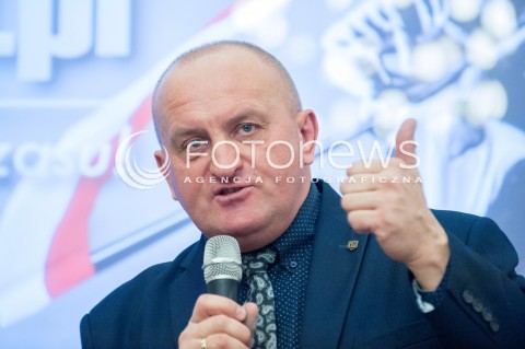  16.02.2018 WARSZAWA<br />IDZ POD PRAD RUCH 11 LISTOPADA <br />SPOTKANIE Z MARIANEM KOWALSKIM<br />N/Z MARIAN KOWALSKI<br /> 