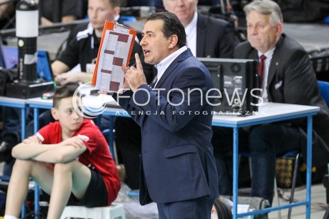  18.02.2018 RZESZOW<br />SIATKOWKA PLUSLIGA 2017/2018 MEN VOLLEYBALL POLAND POLISH PLUS LIGA LEAGUE SEASON 2017/2018<br />MECZ ASSECO RESOVIA RZESZOW - JASTRZEBSKI WEGIEL <br />N/Z FERDINANDO DE GIORGI - I TRENER ( HEAD COACH ) SYLWETKA <br /> 