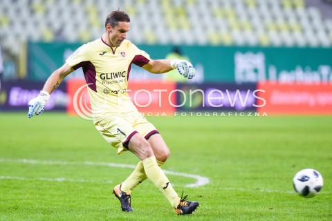  18.02.2018 GDANSK <br />PILKA NOZNA - EKSTRAKLASA SEZON 2017/2018<br />MECZ LECHIA GDANSK - PIAST GLIWICE<br />N/Z JAKUB SZMATULA<br /> 