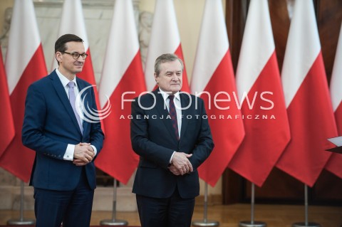  21.02.2018 WARSZWA<br />INAUGURACJA RADY NARODOWEGO INSTYTUTU WOLNOSCI<br />N/Z PREMIER MATEUSZ MORAWIECKI PIOTR GLINSKI<br /> 