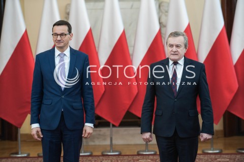  21.02.2018 WARSZWA<br />INAUGURACJA RADY NARODOWEGO INSTYTUTU WOLNOSCI<br />N/Z PREMIER MATEUSZ MORAWIECKI PIOTR GLINSKI<br /> 