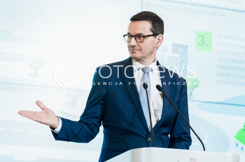 22.02.2018 WARSZAWA<br />KONFERENCJA PRASOWA PREMIERA MATEUSZA MORAWIECKIEGO NA TEMAT WALKI ZE SMOGIEM - PROGRAM RZADOWY SMOG STOP<br />N/Z PREMIER MATEUSZ MORAWIECKI<br /> 