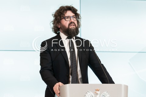  22.02.2018 WARSZAWA<br />KONFERENCJA PRASOWA PREMIERA MATEUSZA MORAWIECKIEGO NA TEMAT WALKI ZE SMOGIEM - PROGRAM RZADOWY SMOG STOP<br />N/Z PODSEKRETARZ STANU W MINISTERSTWIE PRZEDSIEBIORCZOSCI PIOTR WOZNY<br /> 